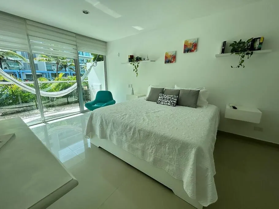 Beachfront Bliss-2Br Haven Steps From Sandy Shores Cartagena Lägenhet