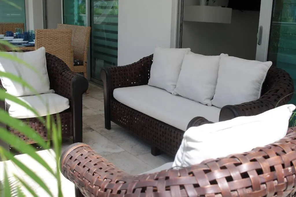Beachfront Bliss-2Br Haven Steps From Sandy Shores Cartagena
