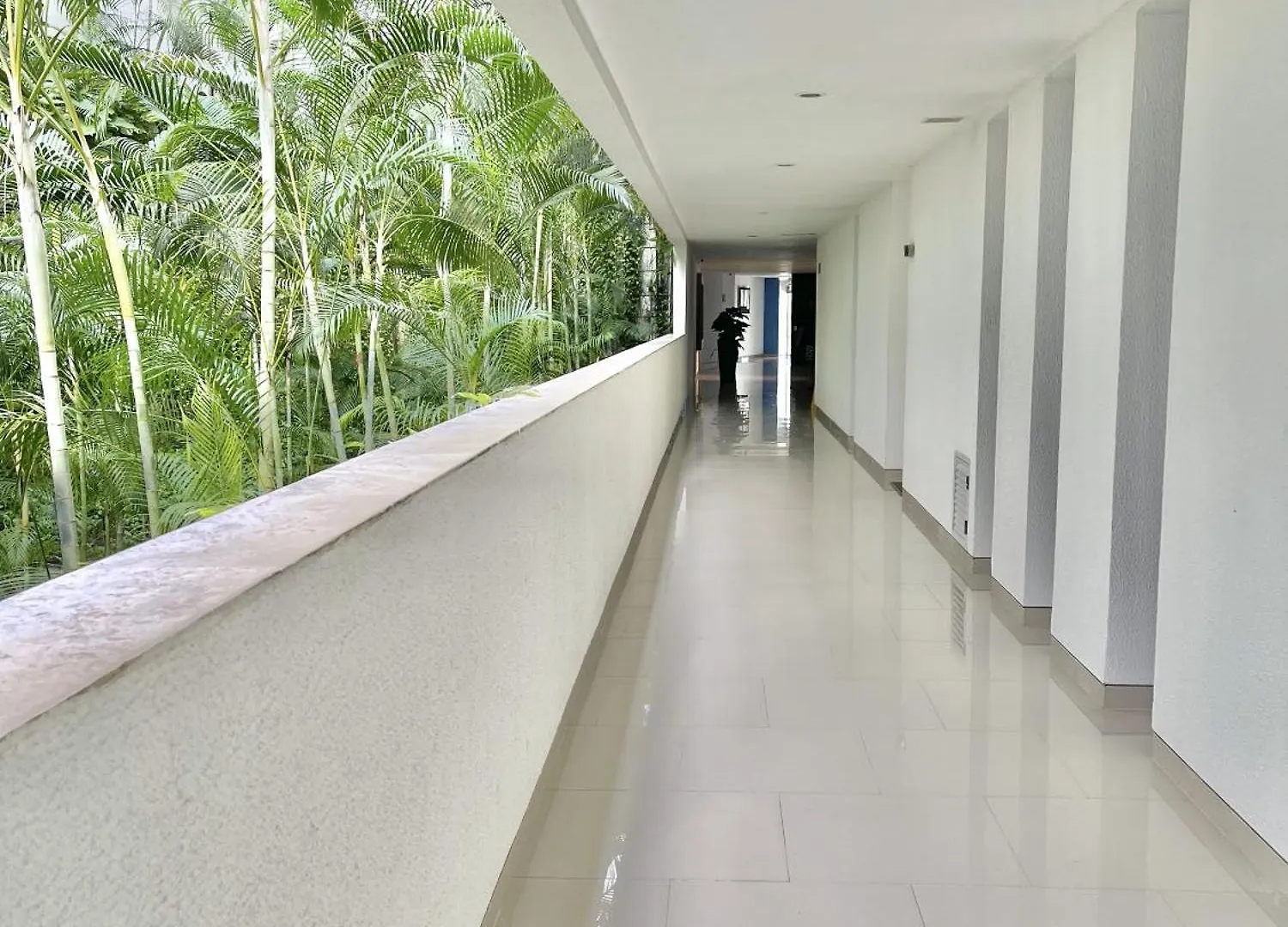 Beachfront Bliss-2Br Haven Steps From Sandy Shores Cartagena Colombia